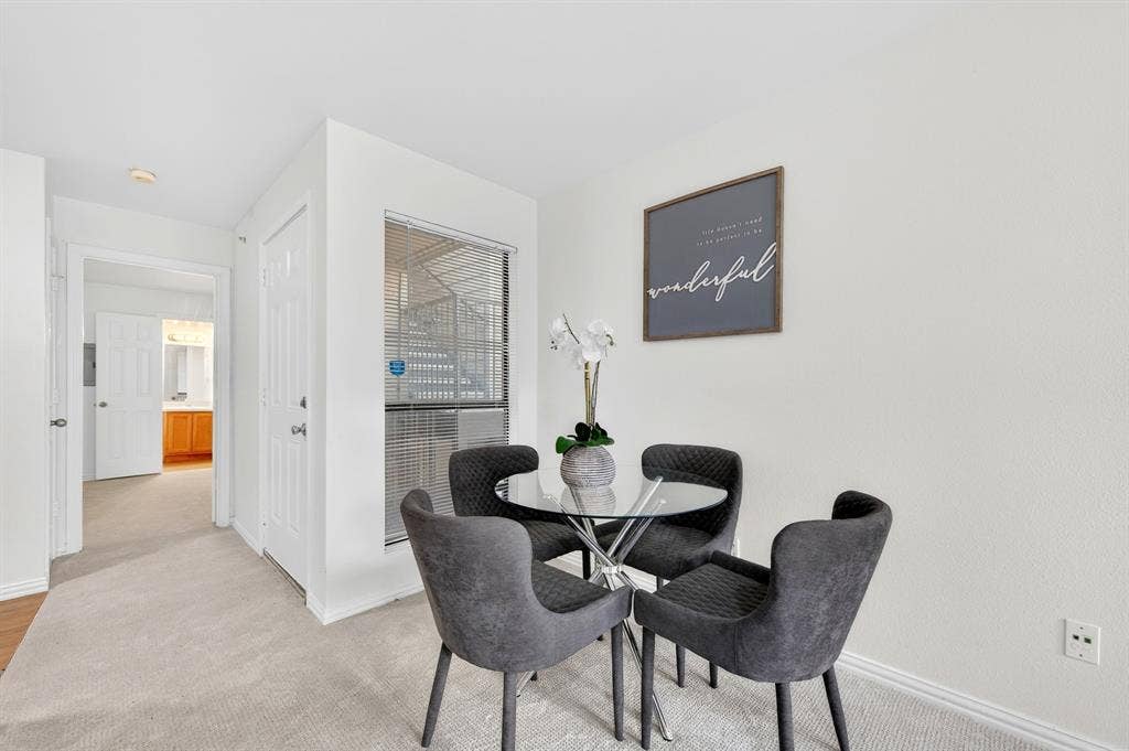 9817 Walnut Street, #214, Dallas, TX 75243