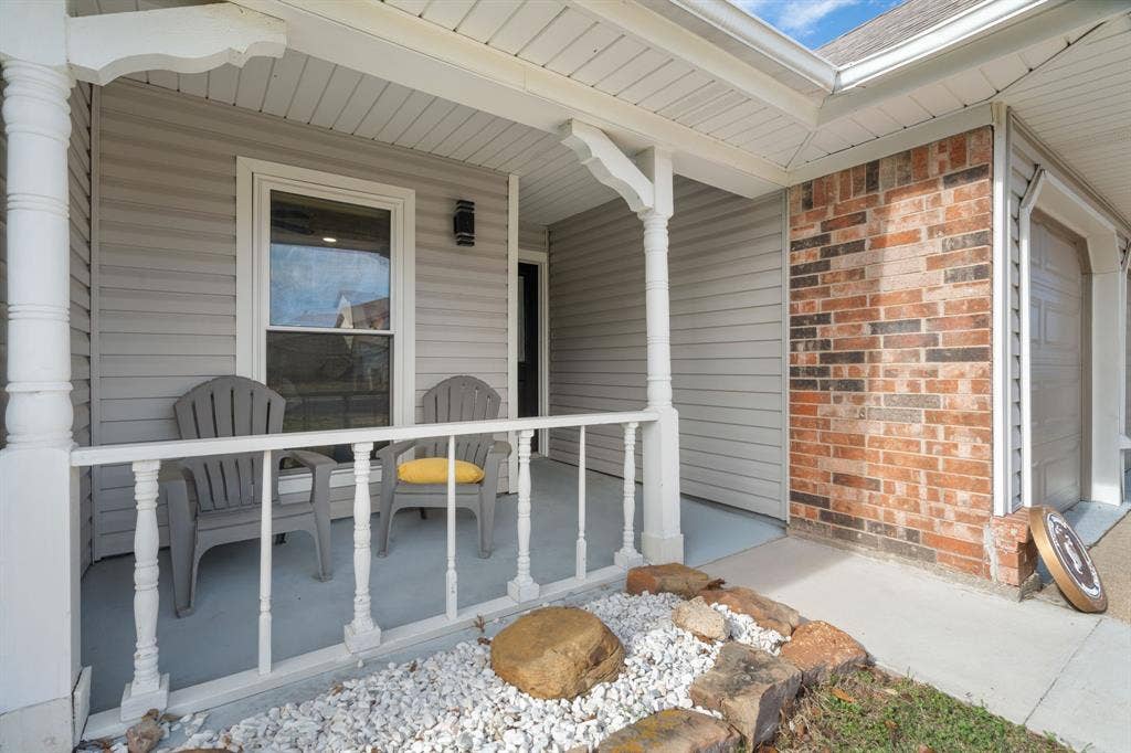 7629 Cedarhill Road, Watauga, TX 76148 7629 Cedarhill Road, Watauga, TX 76148