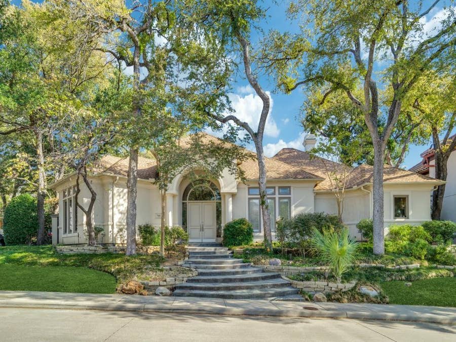 Property photo for 7111 Hill Forest Drive, Dallas, TX