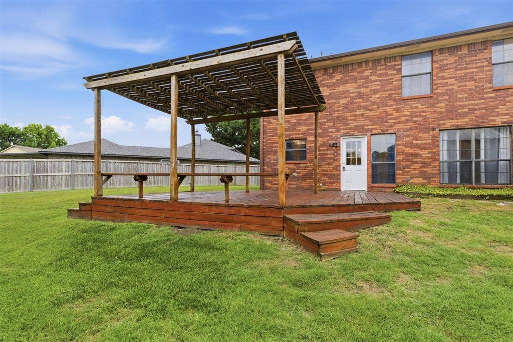 605 Buttercup Circle, Garland, TX 75040 605 Buttercup Circle, Garland, TX 75040