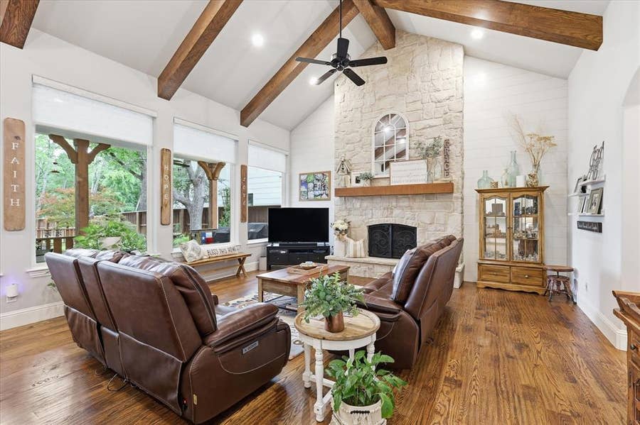 Property photo for 908 Baker Street, McKinney, TX