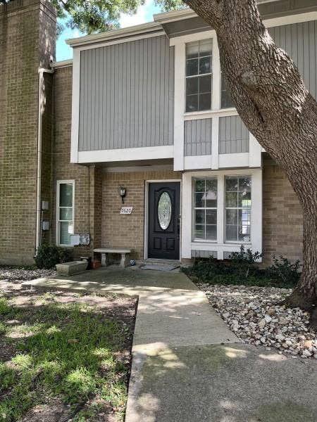 Property photo for 7620 Riverbrook Drive, Dallas, TX