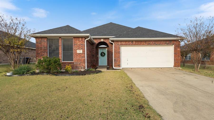 Property photo for 202 Angelina Drive, Crandall, TX
