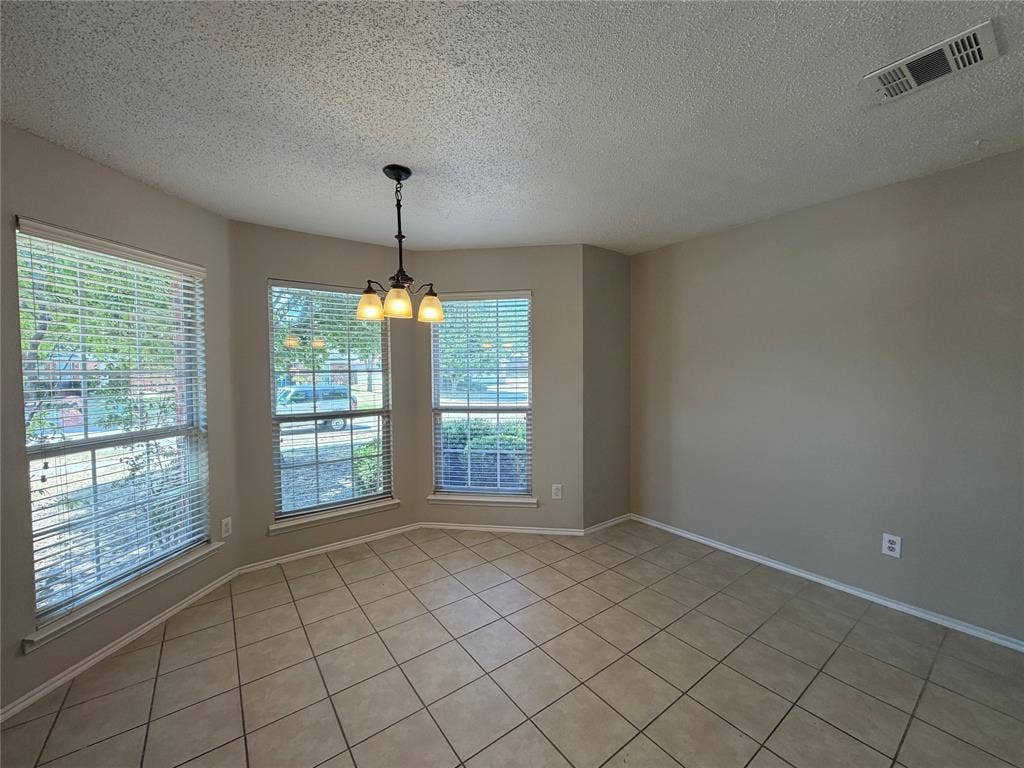 1012 Margaret Drive, McKinney, TX 75071 1012 Margaret Drive, McKinney, TX 75071