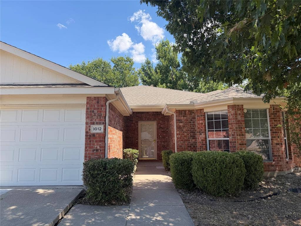 1012 Margaret Drive, McKinney, TX 75071 1012 Margaret Drive, McKinney, TX 75071