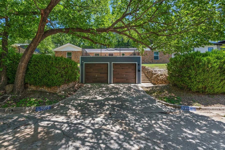 Property photo for 3905 Driskell Boulevard, Fort Worth, TX
