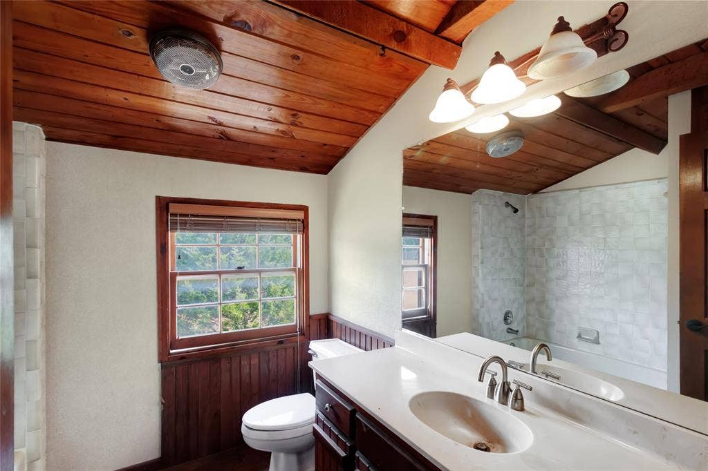 100 Quest Court, Keller, TX 76248 100 Quest Court, Keller, TX 76248