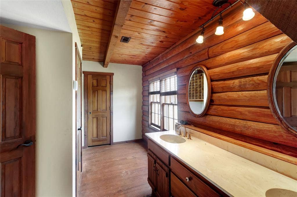 100 Quest Court, Keller, TX 76248 100 Quest Court, Keller, TX 76248
