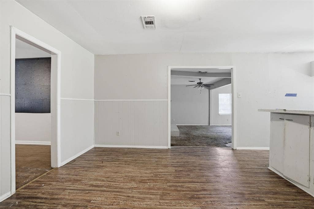 1029 Usher Street, Benbrook, TX 76126 1029 Usher Street, Benbrook, TX 76126
