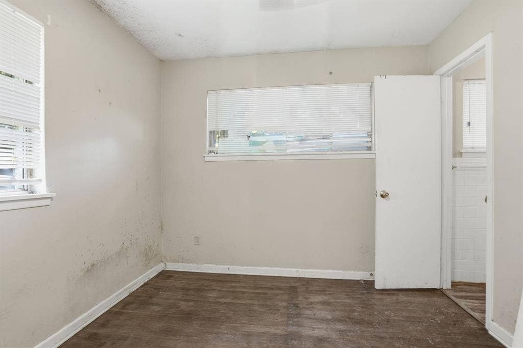1029 Usher Street, Benbrook, TX 76126 1029 Usher Street, Benbrook, TX 76126