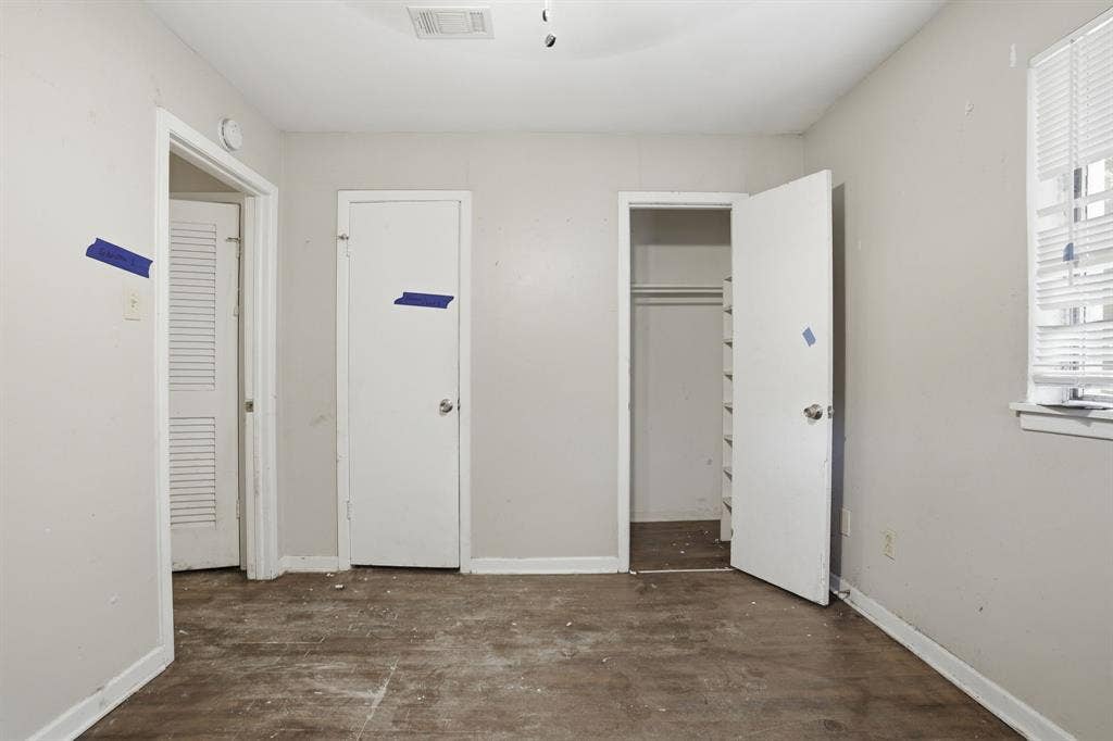 1029 Usher Street, Benbrook, TX 76126 1029 Usher Street, Benbrook, TX 76126