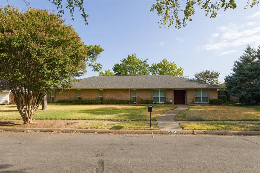 Property photo for 4031 Echo Glen Drive, Dallas, TX