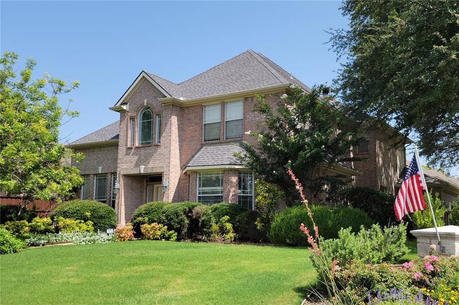 Property photo for 5801 Yeary Road, Plano, TX