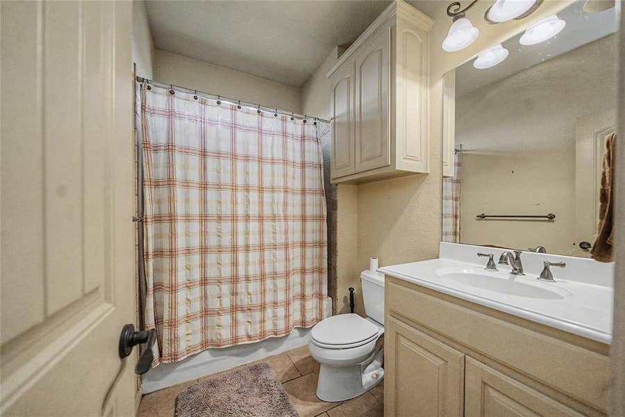 Property photo for 130 Aledo Grove Court, Fort Worth, TX