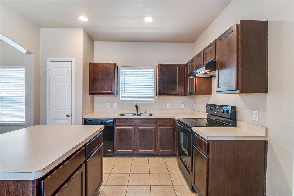 1229 Land Oak Road, Royse City, TX 75189 1229 Land Oak Road, Royse City, TX 75189