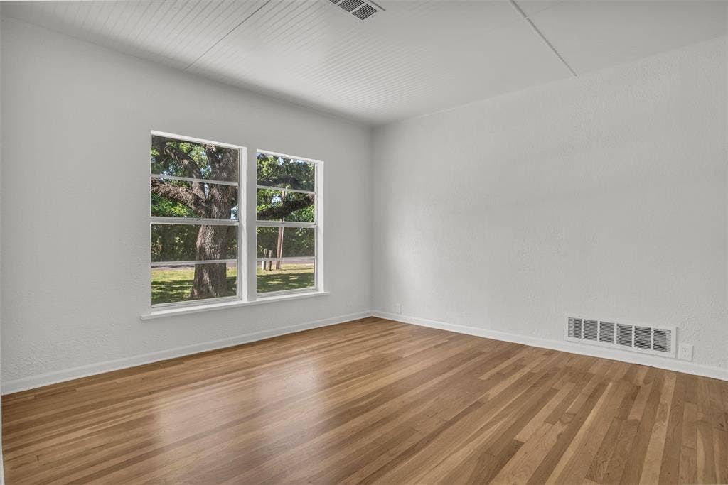 1403 Harpole Road E, Argyle, TX 76226