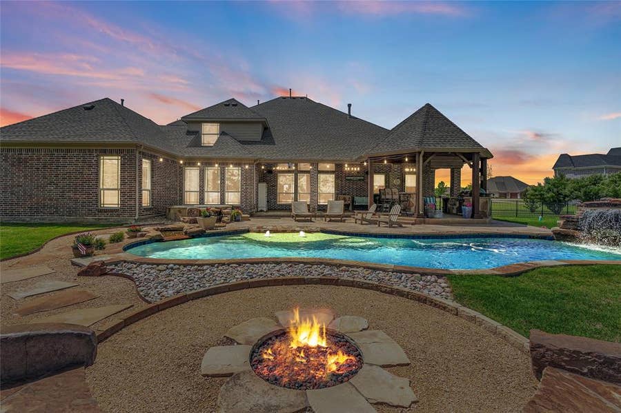 Property photo for 1615 Sara Cove, Lucas, TX