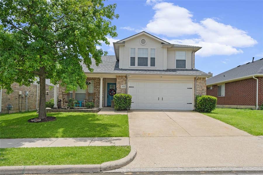 Property photo for 6124 Hillside Lane, Sachse, TX