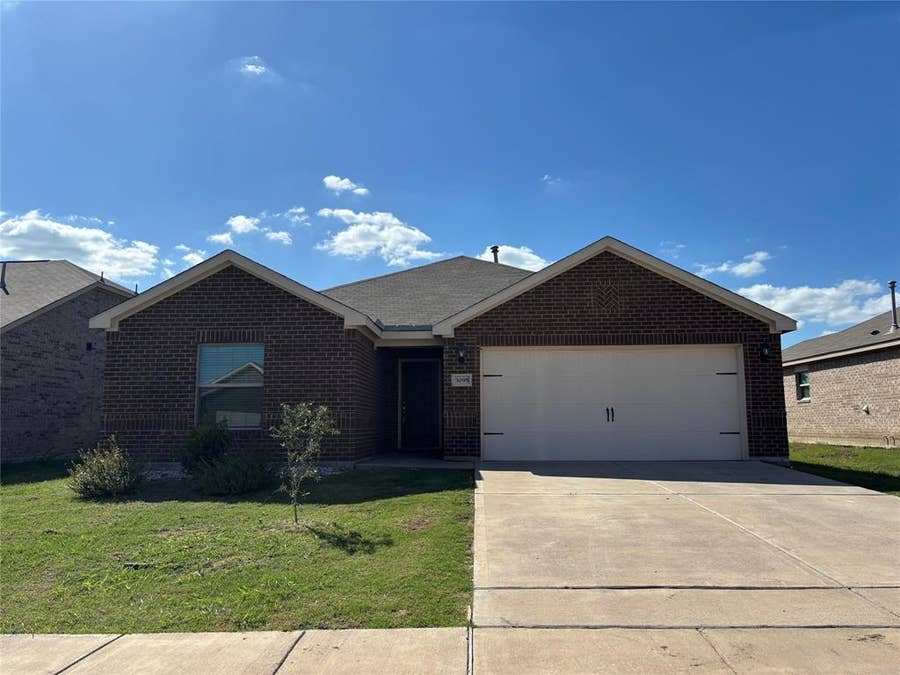 Property photo for 3095 Barzona Road, Forney, TX