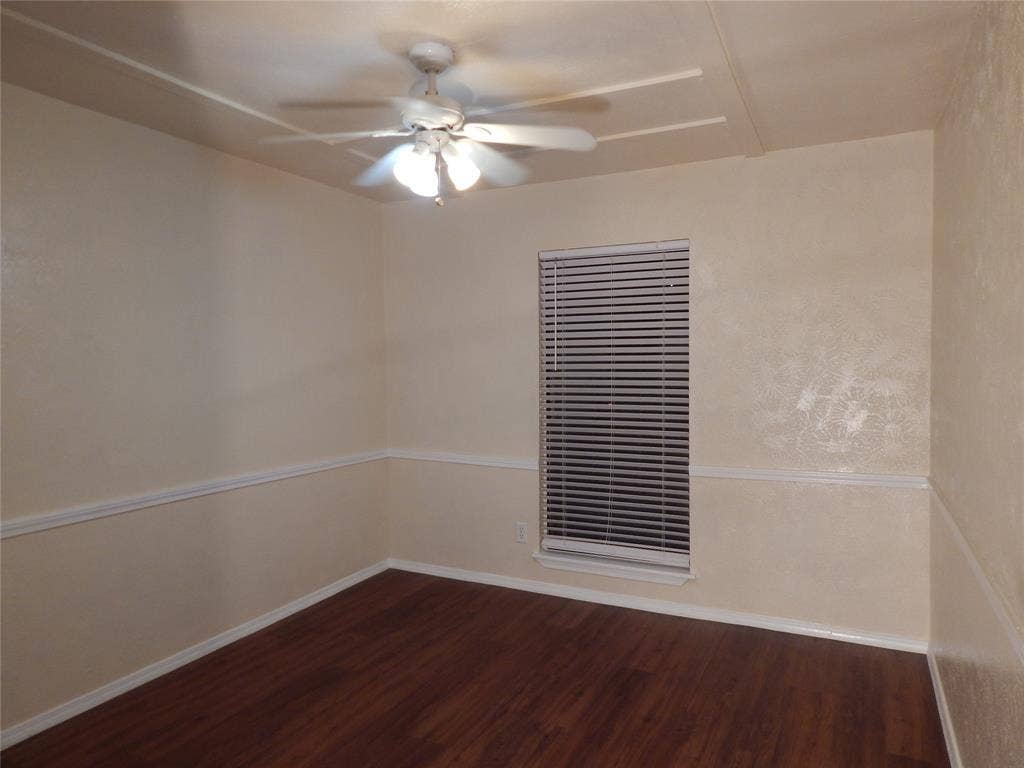 506 Redwood Drive, Grand Prairie, TX 75052 506 Redwood Drive, Grand Prairie, TX 75052