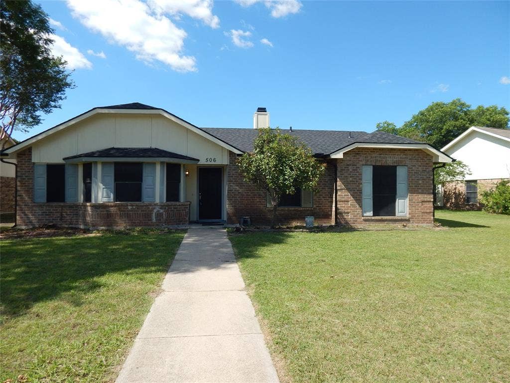 506 Redwood Drive, Grand Prairie, TX 75052 506 Redwood Drive, Grand Prairie, TX 75052