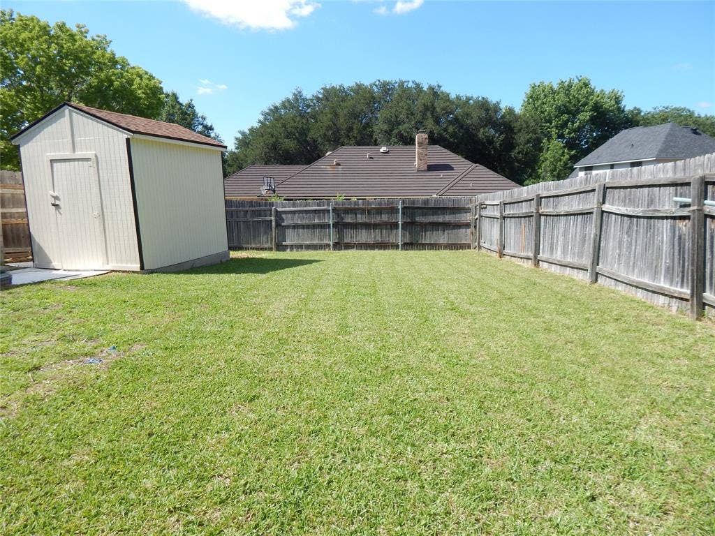 506 Redwood Drive, Grand Prairie, TX 75052 506 Redwood Drive, Grand Prairie, TX 75052