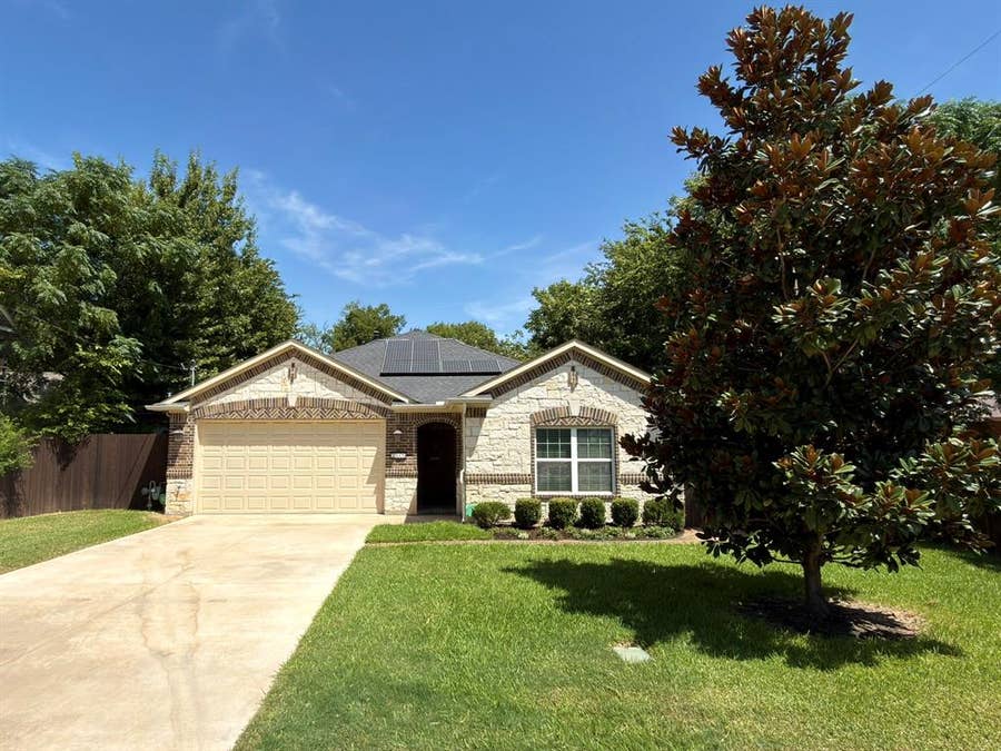 Property photo for 1317 Nolte Drive, Dallas, TX
