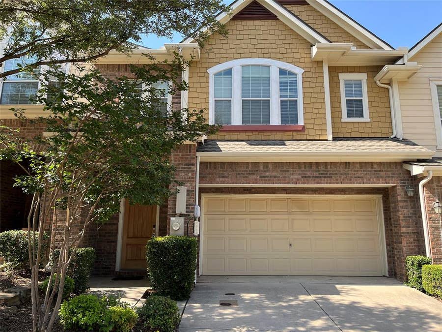 Property photo for 3721 Vienna Street, Irving, TX