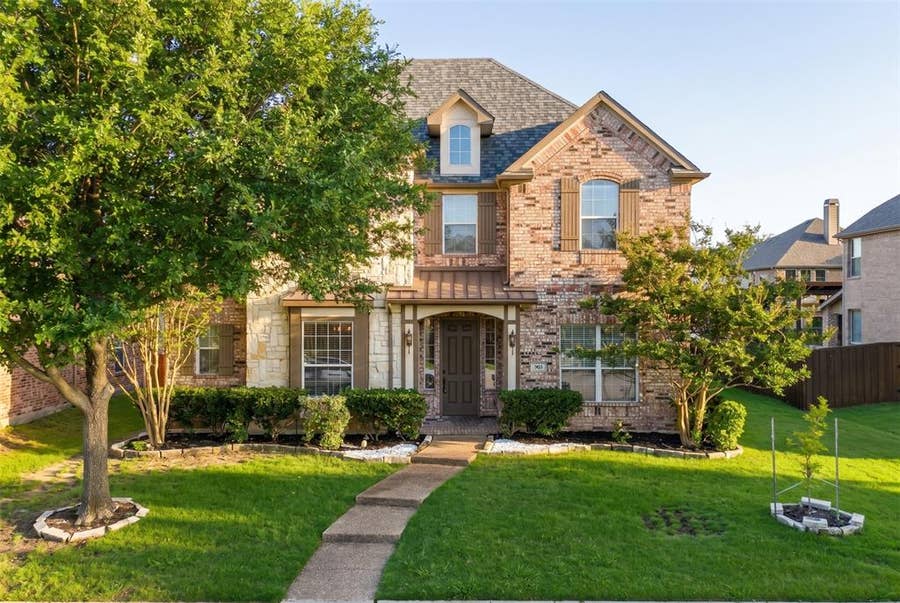 Property photo for 905 Pelican Drive, Allen, TX