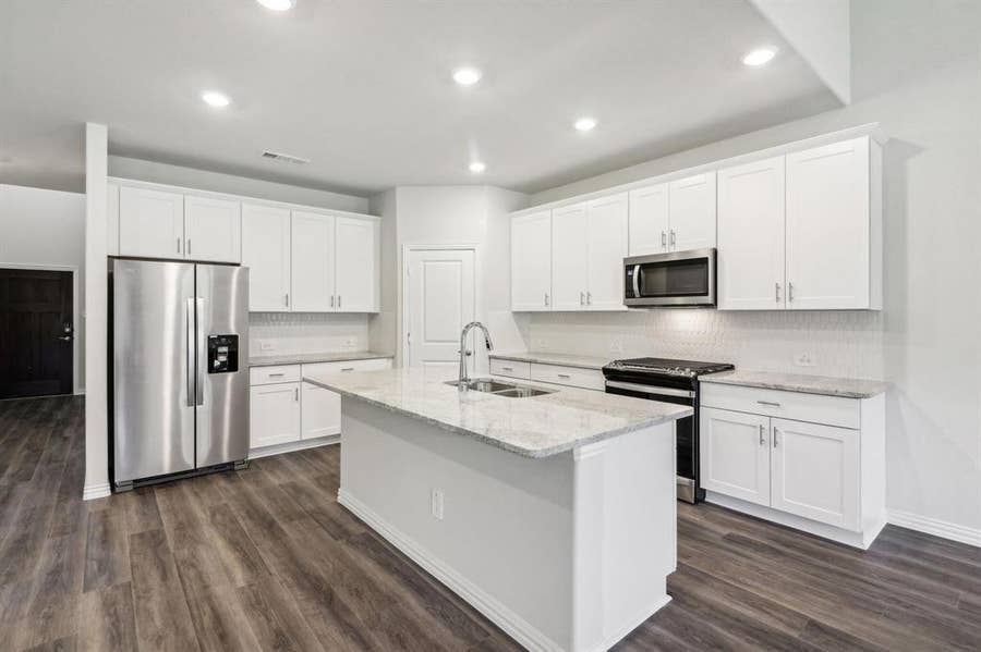 Property photo for 701 Easthill Drive, Princeton, TX