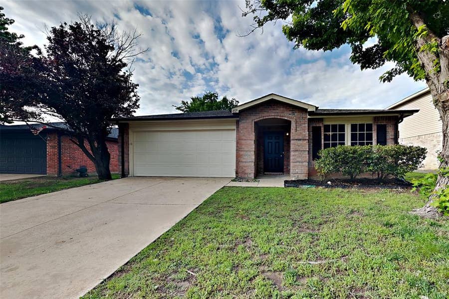 Property photo for 4519 Willow Way Drive, McKinney, TX