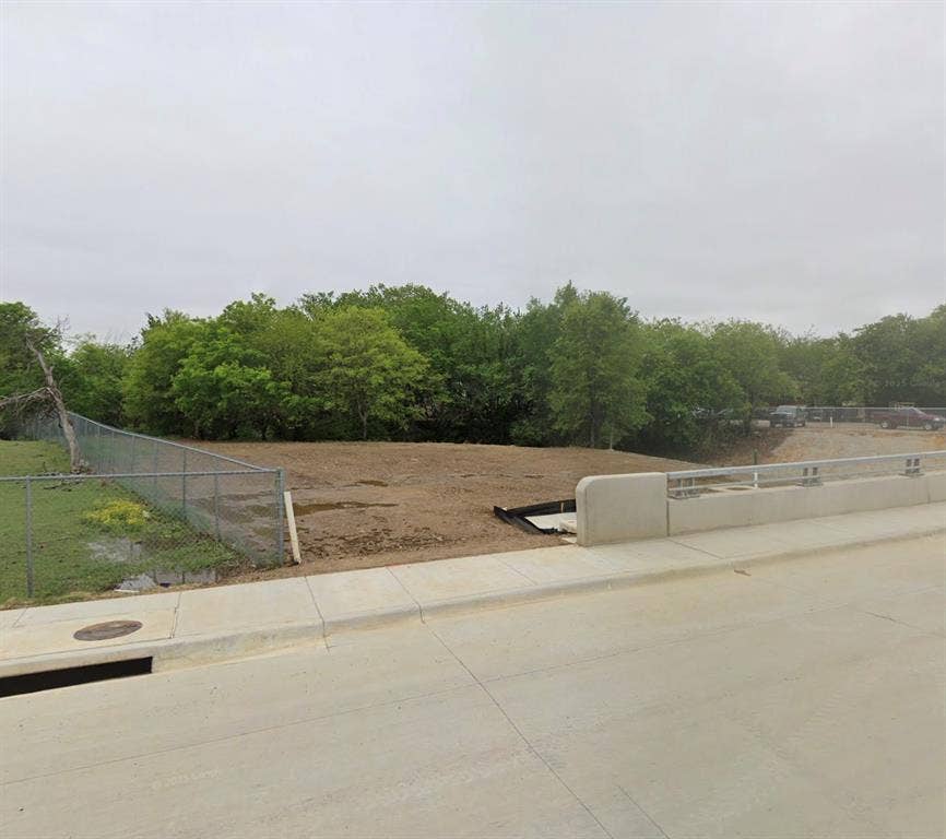 Property photo for 5060 Trentman Street, Fort Worth, TX