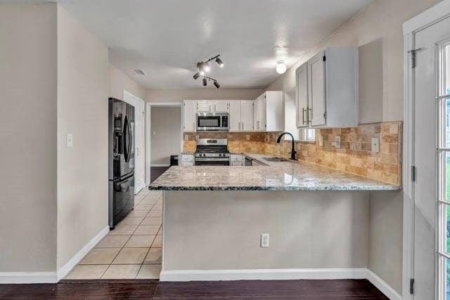 326 Baldwin Street, Grand Prairie, TX 75052 326 Baldwin Street, Grand Prairie, TX 75052