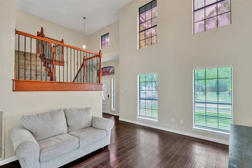 326 Baldwin Street, Grand Prairie, TX 75052 326 Baldwin Street, Grand Prairie, TX 75052