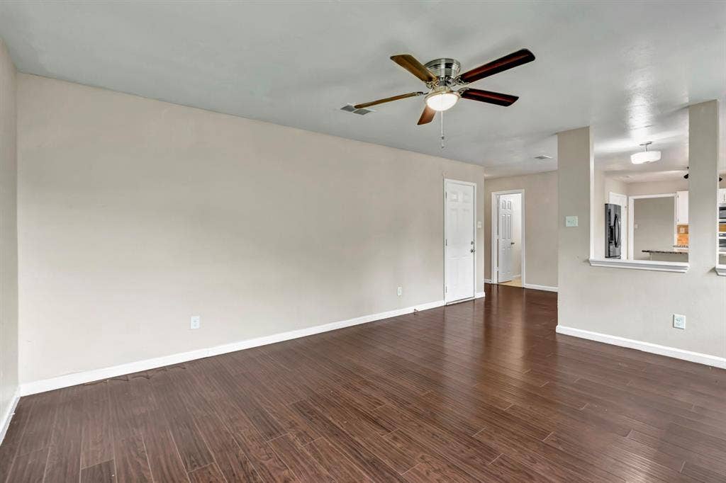 326 Baldwin Street, Grand Prairie, TX 75052 326 Baldwin Street, Grand Prairie, TX 75052