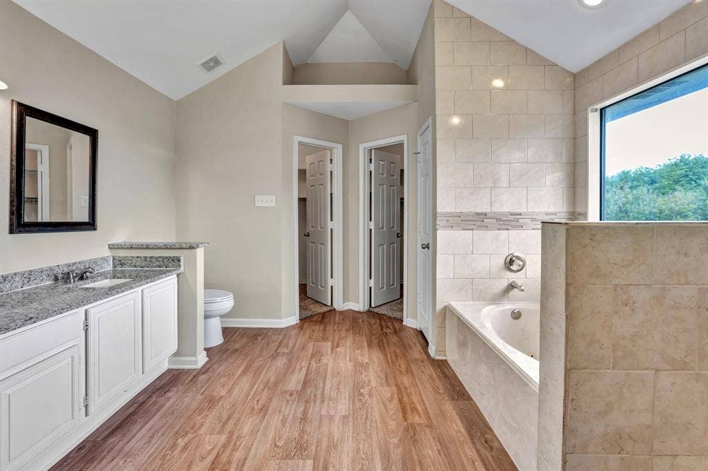 326 Baldwin Street, Grand Prairie, TX 75052 326 Baldwin Street, Grand Prairie, TX 75052