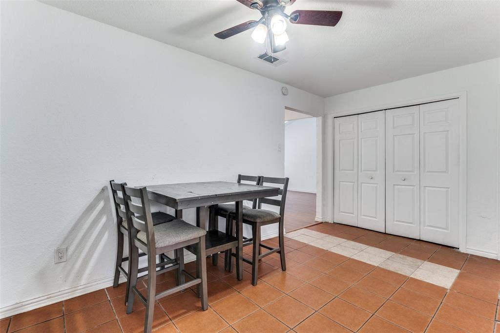 1402 S Carrier Parkway, #110, Grand Prairie, TX 75051 1402 S Carrier Parkway, #110, Grand Prairie, TX 75051