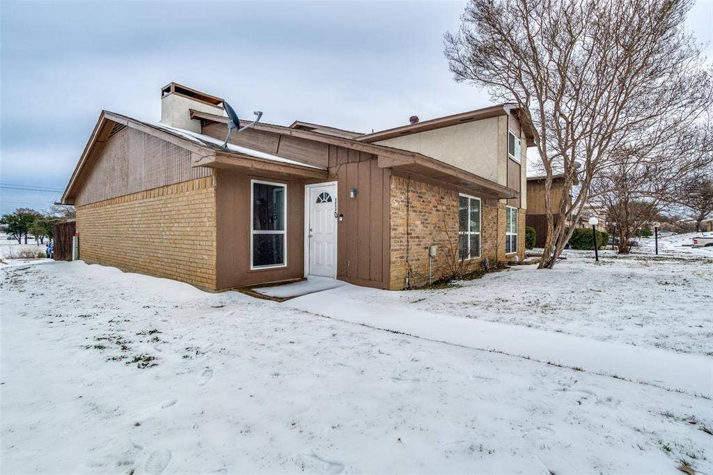 1402 S Carrier Parkway, #110, Grand Prairie, TX 75051 1402 S Carrier Parkway, #110, Grand Prairie, TX 75051