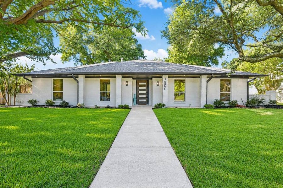 Property photo for 1900 Macao Place, Plano, TX