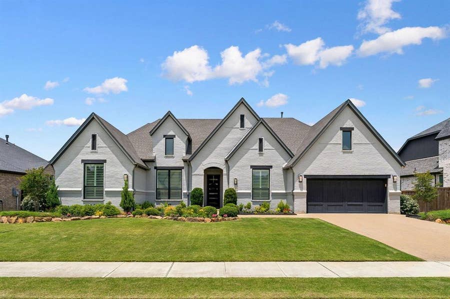 Property photo for 1960 Star Trace Parkway, Prosper, TX