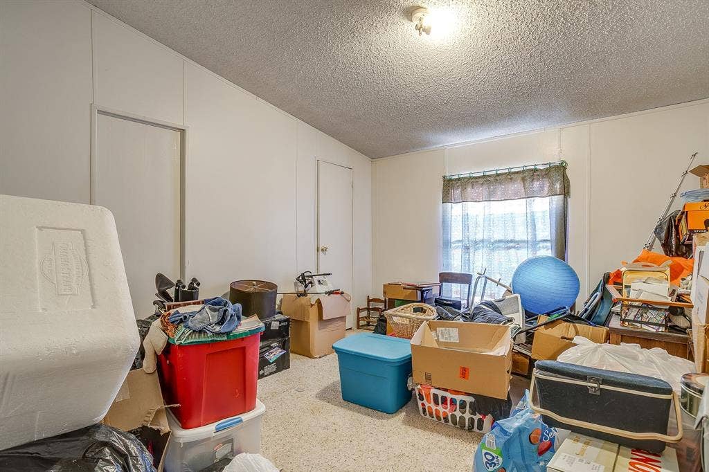127 Lelon Lane, Springtown, TX 76082 127 Lelon Lane, Springtown, TX 76082