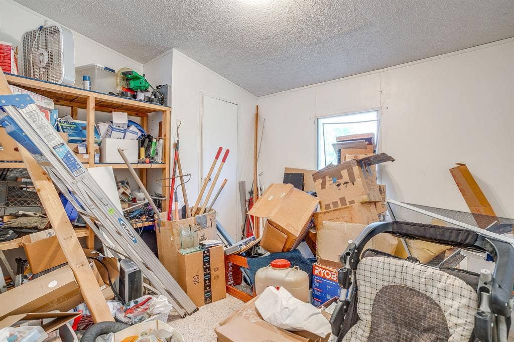 127 Lelon Lane, Springtown, TX 76082 127 Lelon Lane, Springtown, TX 76082