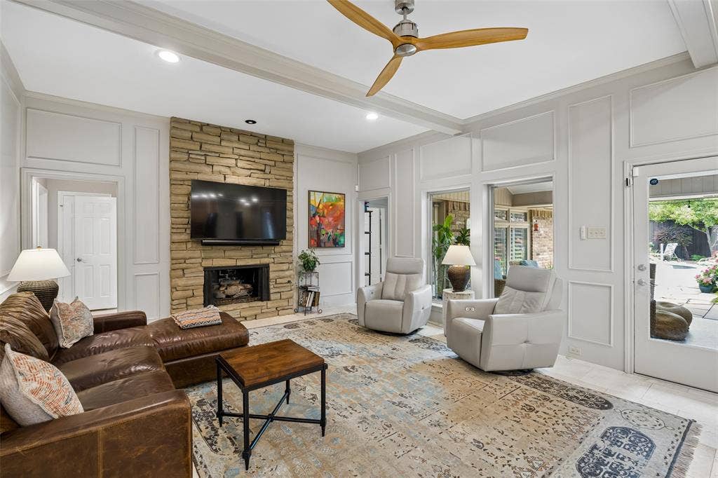 7104 Claybrook Drive, Dallas, TX 75231