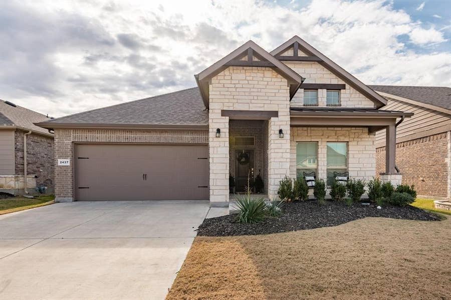 Property photo for 2437 Rooster Lane, Northlake, TX