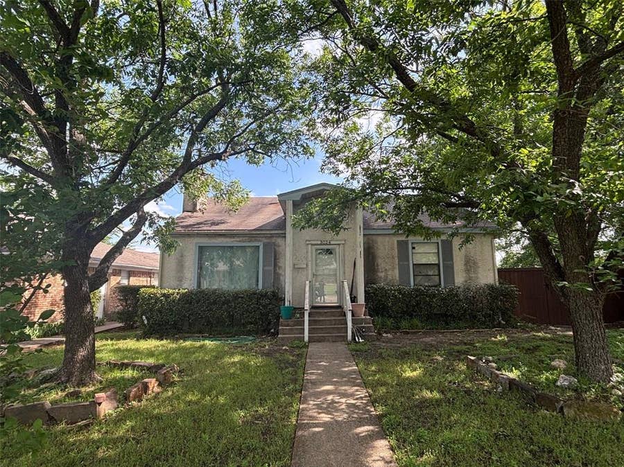 Property photo for 3024 Ruidosa Avenue, Dallas, TX