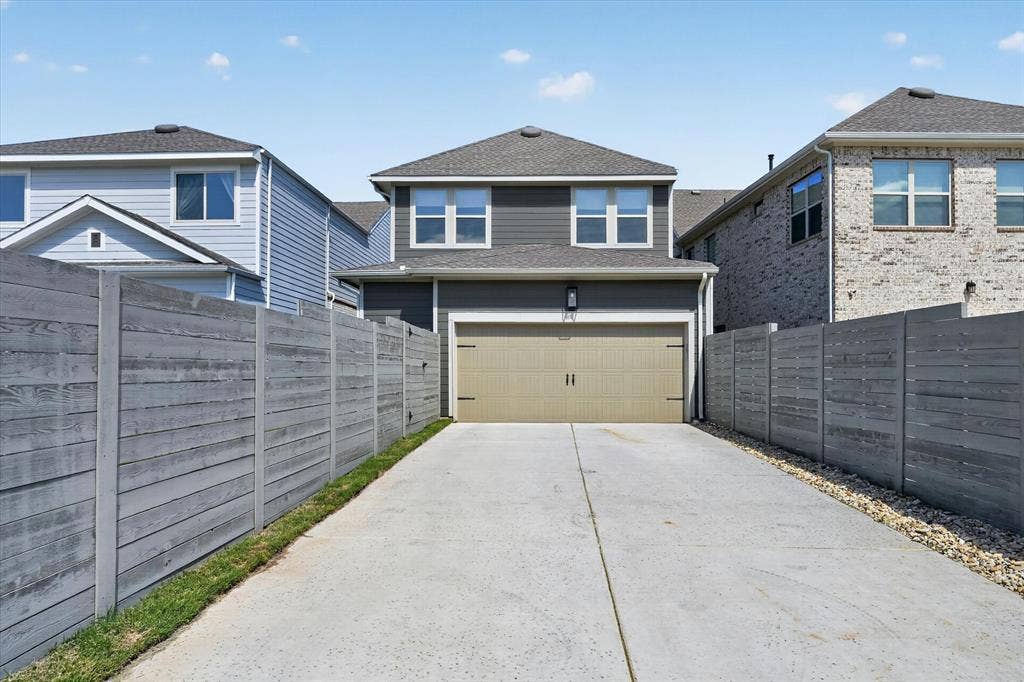 1341 Roundup Way, Argyle, TX 76226 Driveway for extra parking