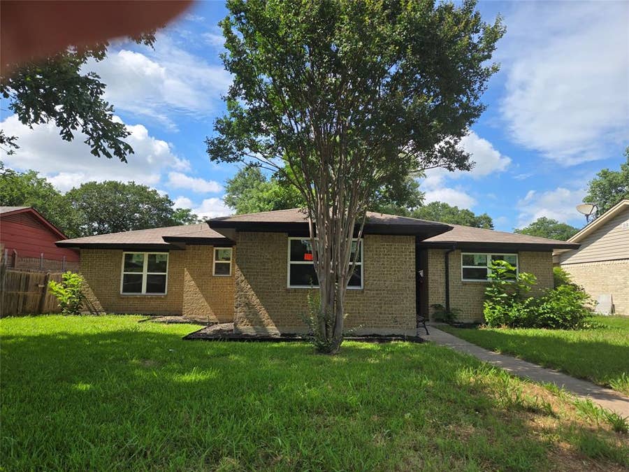 Property photo for 1509 Bowie Street, Garland, TX