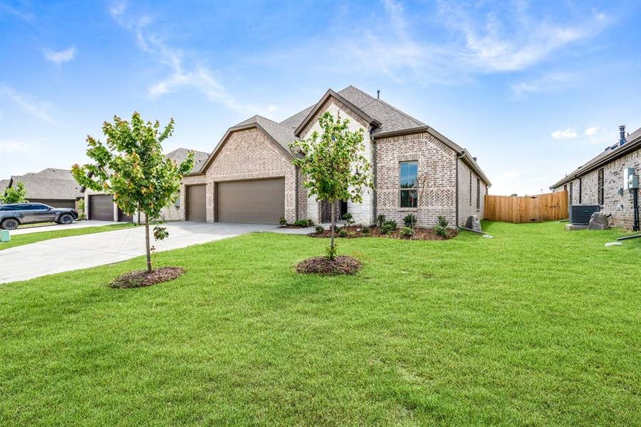 Property photo for 510 Cristo Range Drive, Greenville, TX