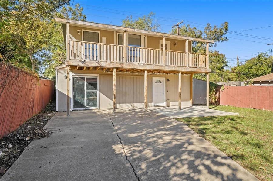 Property photo for 929 S Rosemont Avenue, #927 only, Dallas, TX