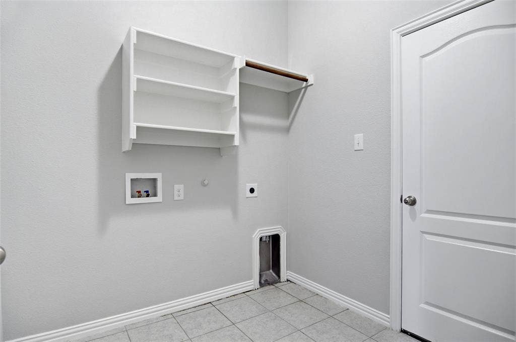 466 Rockaway Drive, Midlothian, TX 76065 Laundry